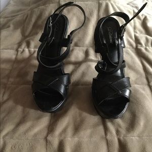Women’s Black Heels